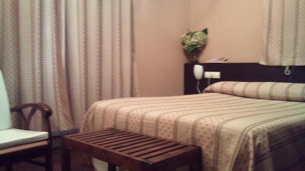 Hotel Rural Casa Roja Cadavedo Δωμάτιο φωτογραφία